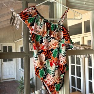 Girls Janie and Jack swimsuit size 10. New with tags